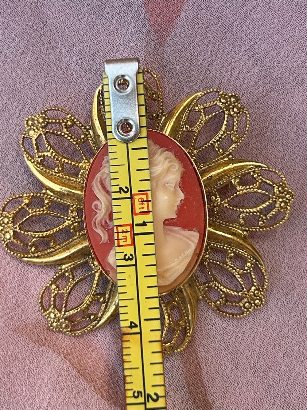 Vintage Gold Filigree Cameo Brooch with Coral and Ivory Profile - Picture 7 of 7